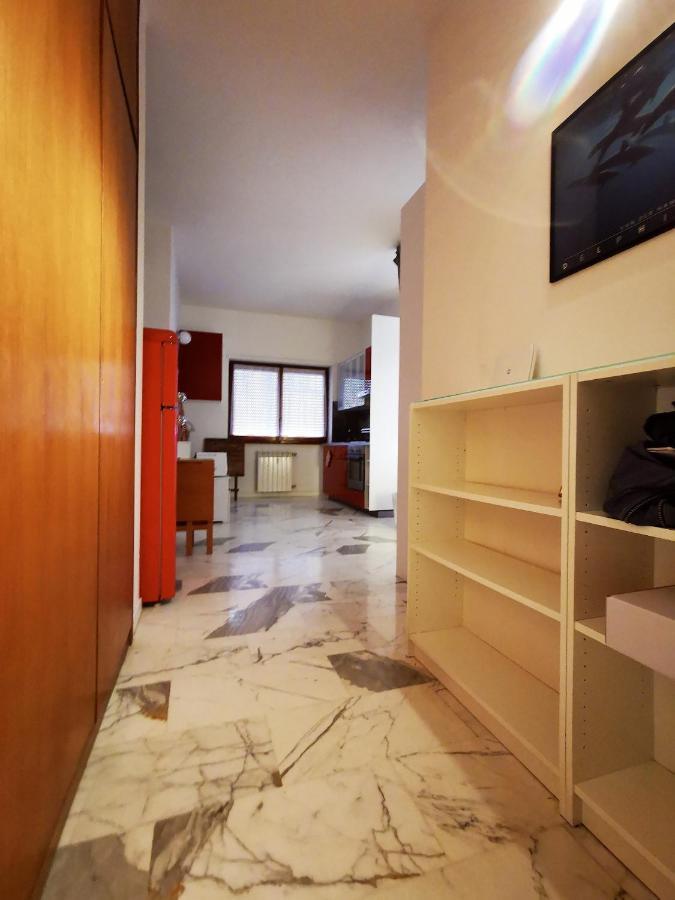 Rouge Studio - 10 Min From Vatican Apartment Exterior photo