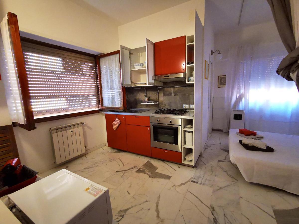 Rouge Studio - 10 Min From Vatican Apartment Exterior photo